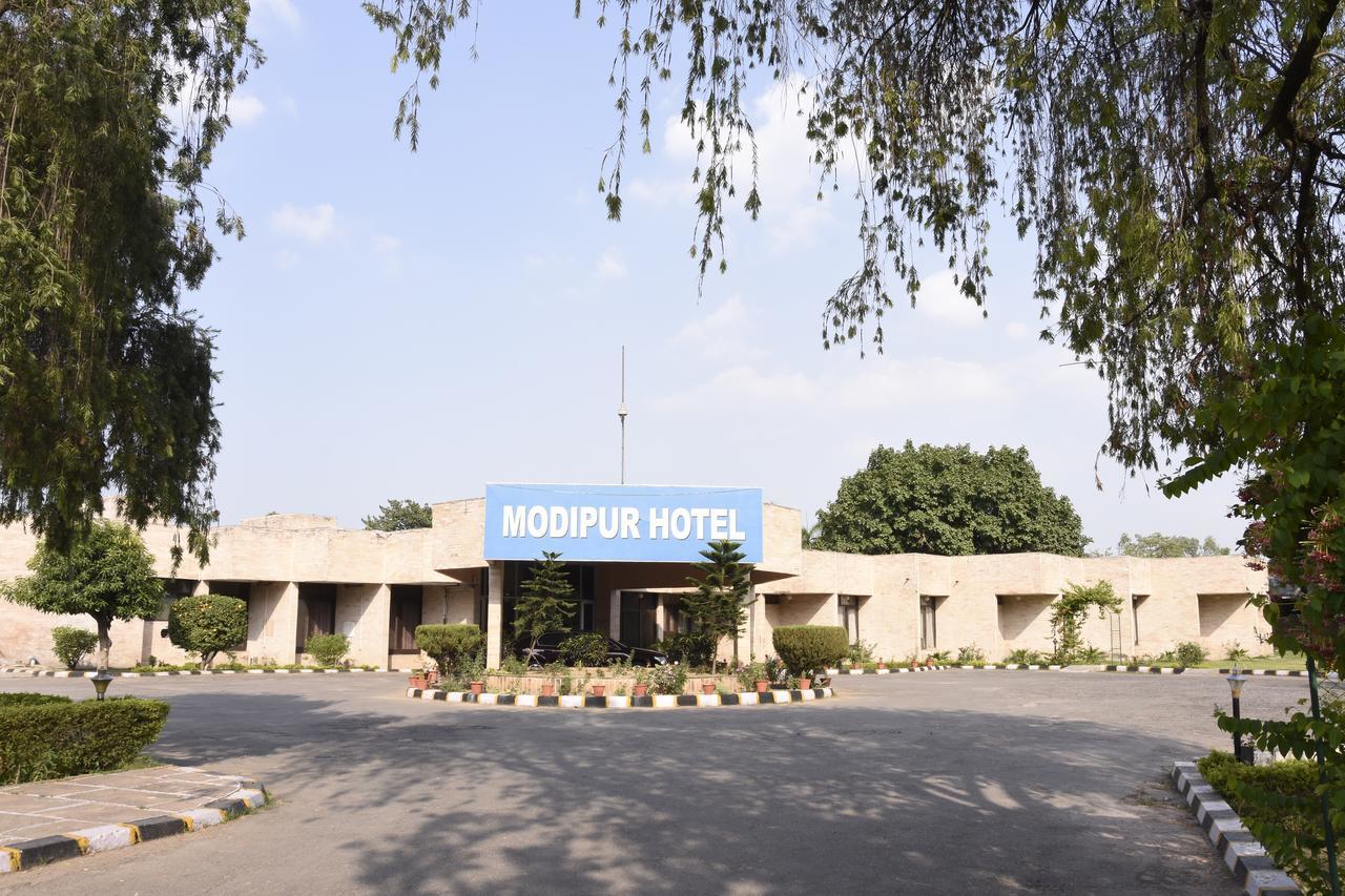 Modipur Hotel Rāmpur Dış mekan fotoğraf